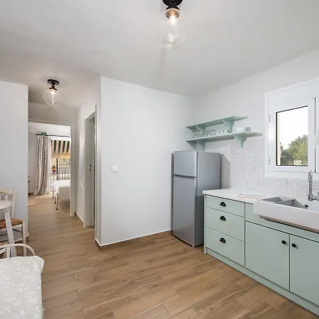 酒店 Barefoot Contessa 2*