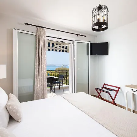 Barefoot Contessa 劳德哈塔